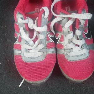 Nike shox turbo toddler shoe size 11c